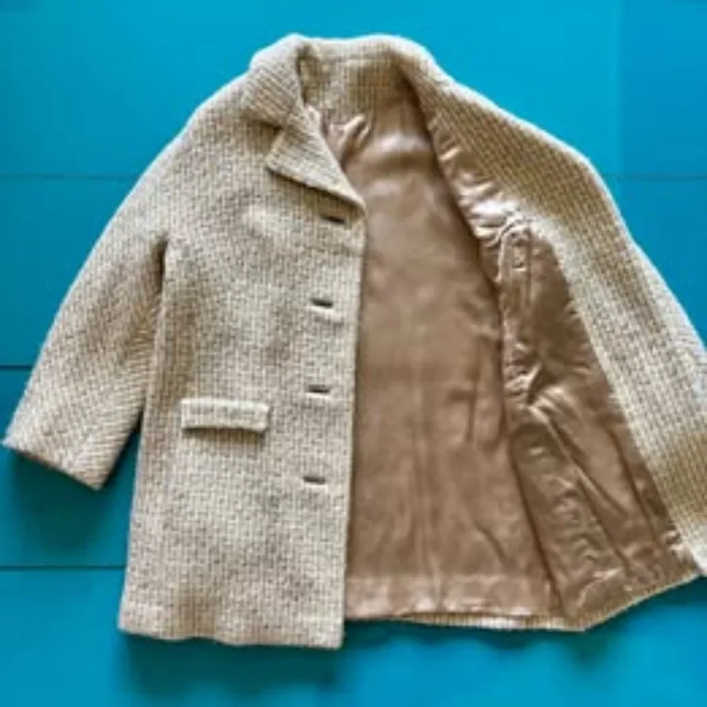 Vintage 1960s Wilbro Wool Boucle Coat – Classic Mod Style – S/M - Picture 3 of 11